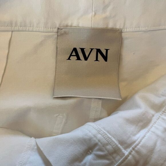 AVN Iris Trousers White Pants Buttons Luxury Italian Size 42 Italy,‎ 6 US - Picture 9 of 10